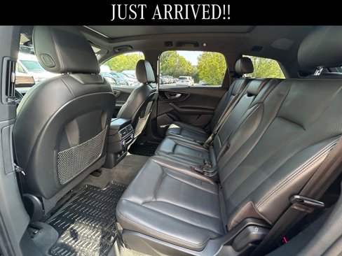 Used 2018 Audi Q7 3.0T Prestige image 9