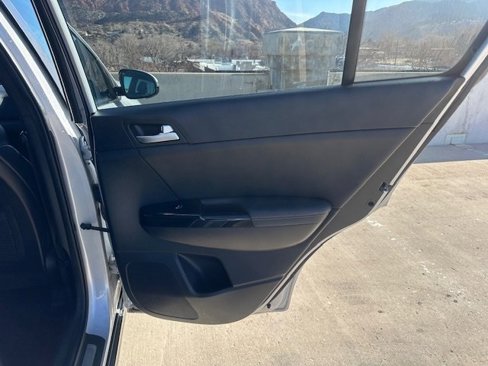 Used 2020 Kia Sportage SX image 18