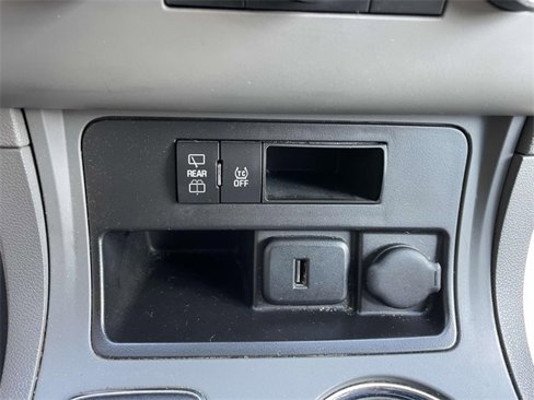 Used 2017 Chevrolet Traverse LS image 23
