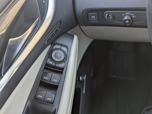 Used 2018 Buick Enclave Premium image 33