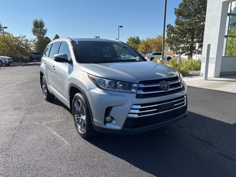 Used 2017 Toyota Highlander Limited Platinum image 7