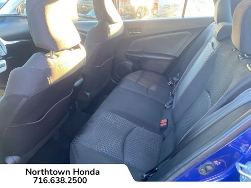 Used 2018 Toyota Prius Four image 16