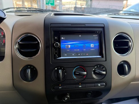 Used 2007 Ford F150 XLT image 28