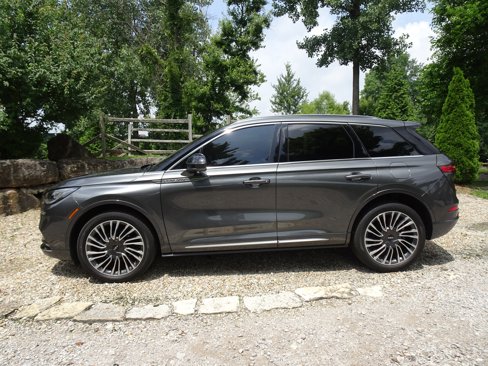 Used 2020 Lincoln Corsair Reserve w/ Equipment Group 201A image 7