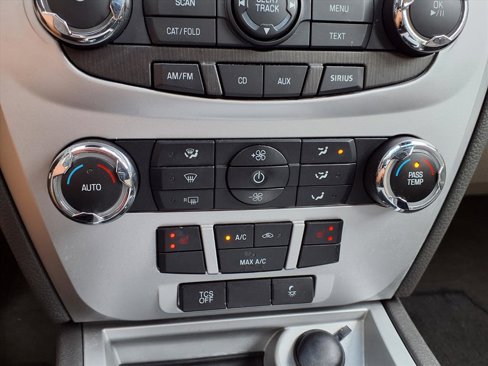 Used 2011 Mercury Milan Premier image 9