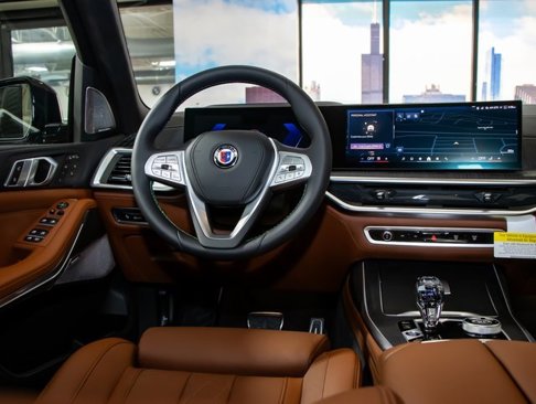 New 2026 BMW ALPINA XB7 image 16