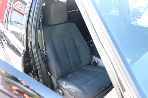 Used 2017 Ford Expedition EL XLT image 16