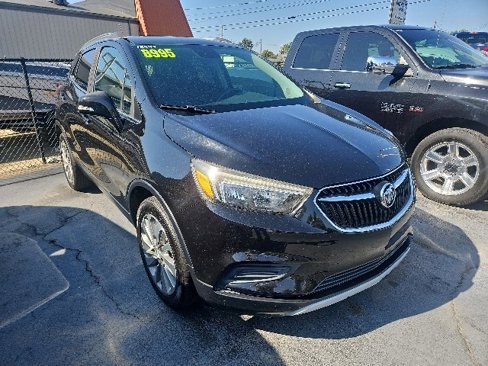 Used 2017 Buick Encore Preferred image 1