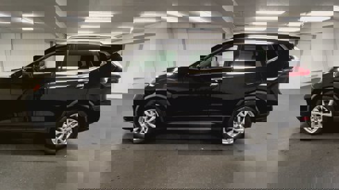 Used 2018 Nissan Rogue SV image 73