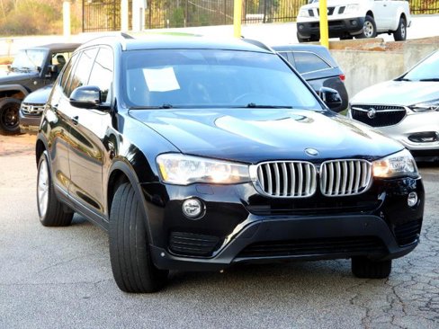 Used 2017 BMW X3 sDrive28i image 3
