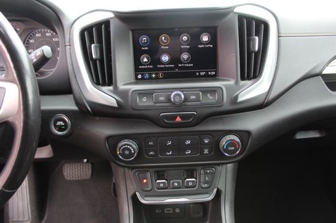 Used 2018 GMC Terrain SLE image 14