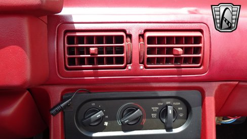 Used 1992 Ford Mustang LX image 23