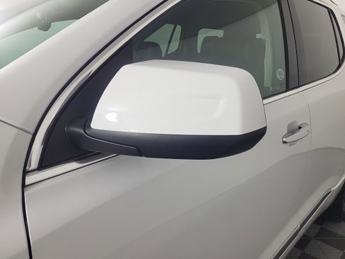Used 2019 GMC Acadia Denali image 5