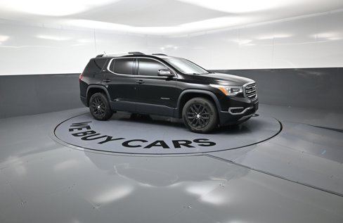 Used 2018 GMC Acadia SLT image 2