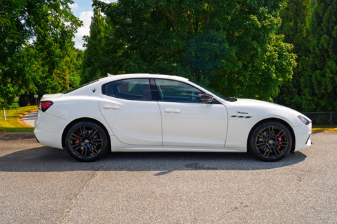 Used 2022 Maserati Ghibli Modena Q4 image 6
