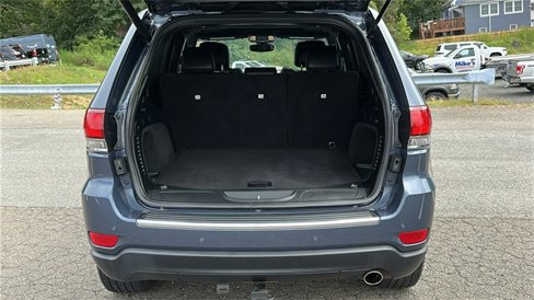 Used 2020 Jeep Grand Cherokee Limited image 28