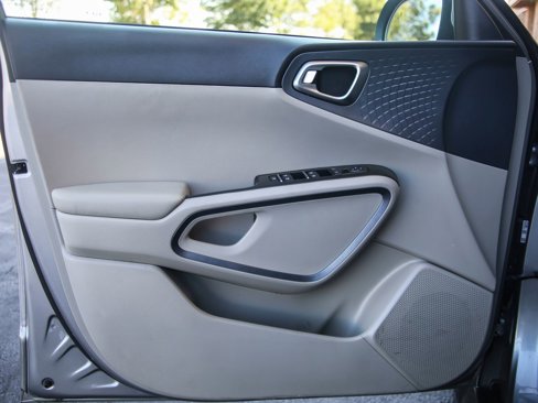 Used 2023 Kia Soul EX image 21