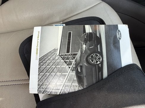 Used 2013 Ford Edge Limited image 14