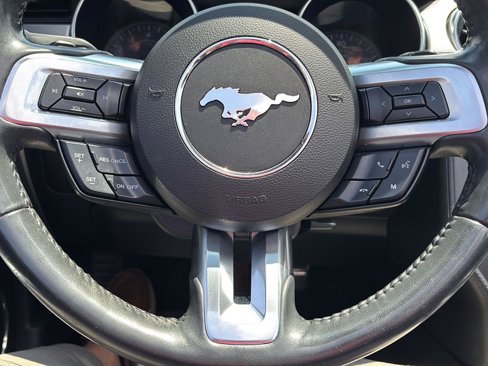 Used 2018 Ford Mustang Premium image 24