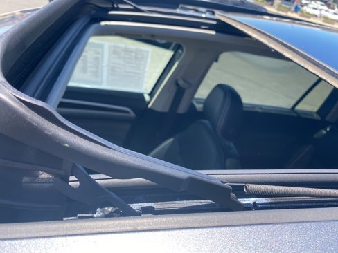 Certified 2022 Volkswagen Atlas SE image 13
