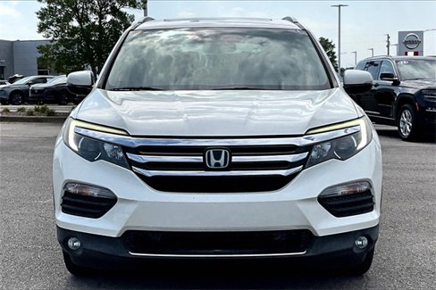 Used 2016 Honda Pilot Elite image 3