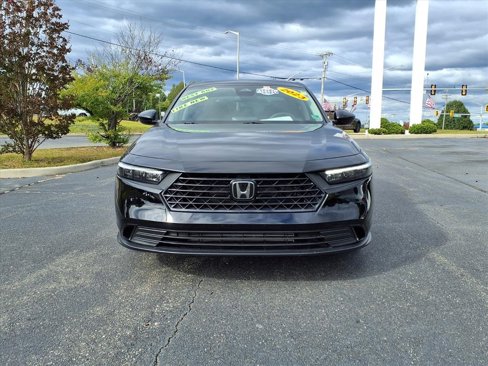 Used 2023 Honda Accord EX image 2