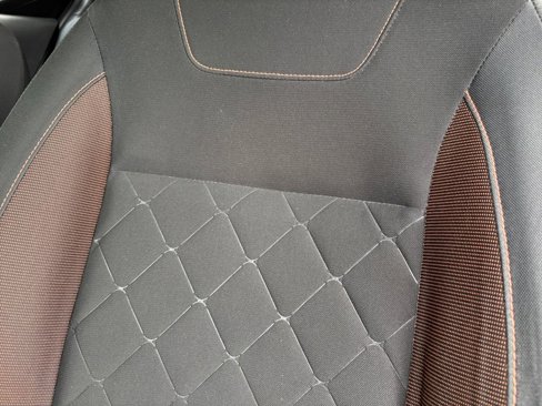 Used 2020 Nissan Kicks SR image 12