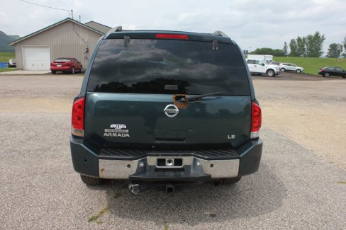 Used 2004 Nissan Armada LE w/ (SR2) Sunroof Pkg (LE) image 7