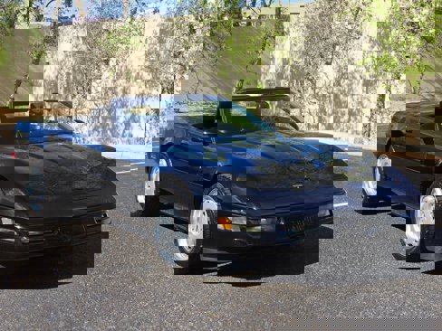 Used 1992 Chevrolet Corvette Convertible image 4