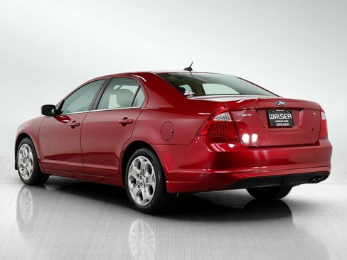 Used 2010 Ford Fusion SE image 3
