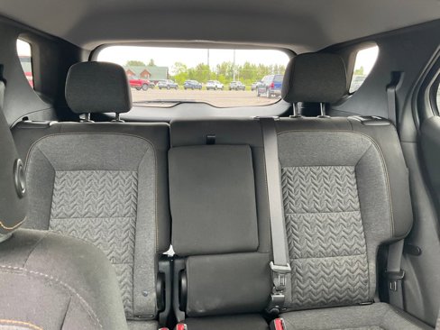 Used 2023 Chevrolet Equinox LT image 20