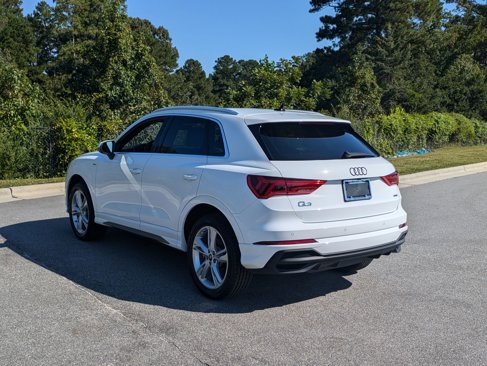 Used 2023 Audi Q3 2.0T Premium w/ Convenience Package image 7