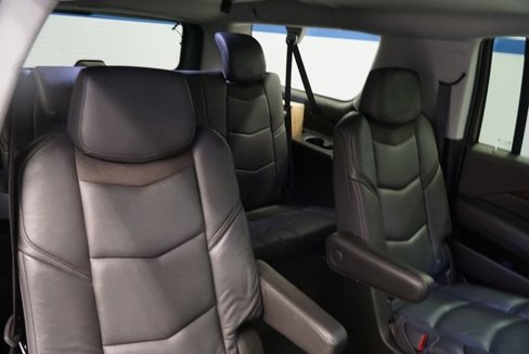 Used 2020 Cadillac Escalade ESV Luxury w/ LPO, Radiant Package image 20