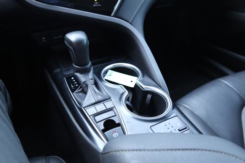 Used 2018 Toyota Camry XSE image 31