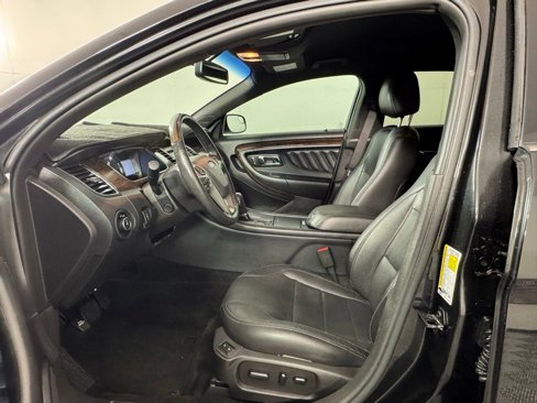 Used 2014 Ford Taurus Limited image 23