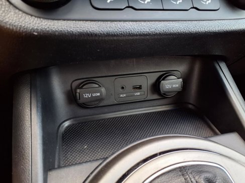 Used 2014 Kia Sportage LX image 17