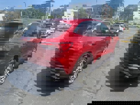 Used 2021 Ford Escape SEL image 5
