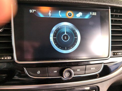 Used 2018 Buick Encore Preferred image 40