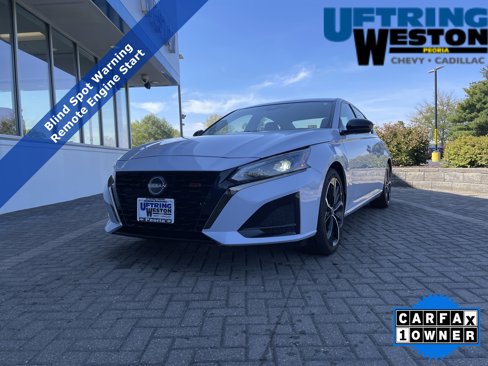 Used 2023 Nissan Altima 2.5 SR image 1