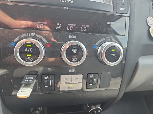 Used 2013 Toyota Sequoia Limited image 22