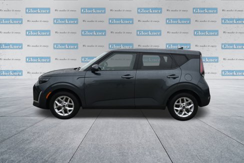 Used 2023 Kia Soul LX w/ LX Technology Package image 9