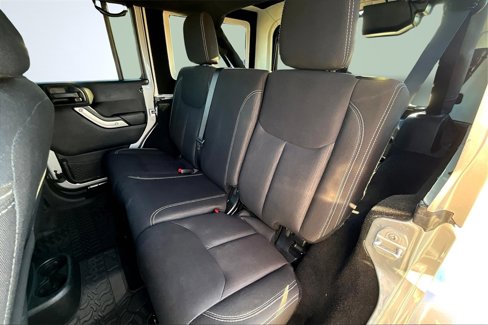 Used 2015 Jeep Wrangler Unlimited Sahara w/ Max Tow Package image 26