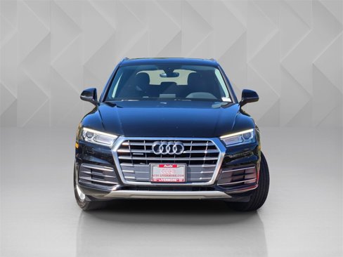 Used 2018 Audi Q5 2.0T Premium w/ Convenience Package image 2