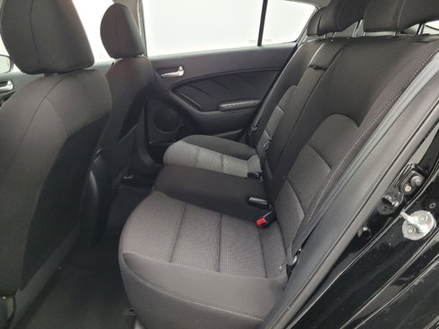Used 2017 Kia Forte LX image 18