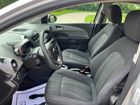 Used 2015 Chevrolet Sonic LT image 17