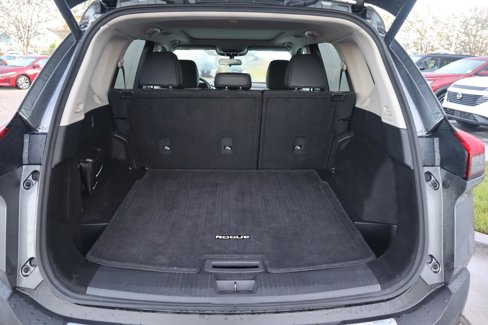 Used 2023 Nissan Rogue SV w/ SV Premium Package image 41