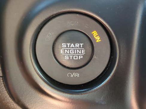 Used 2023 Jeep Gladiator Sport image 22