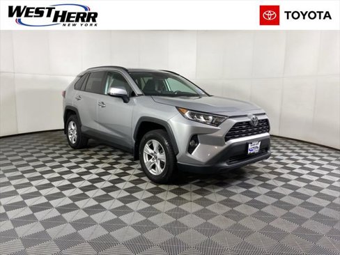 Certified 2020 Toyota RAV4 XLE image 1
