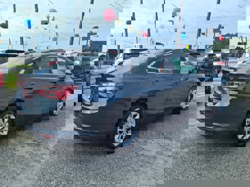 Used 2020 Chevrolet Malibu LT image 7