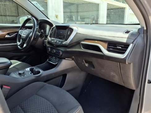 Certified 2021 GMC Terrain SLE w/ Driver Convenience Package image 11